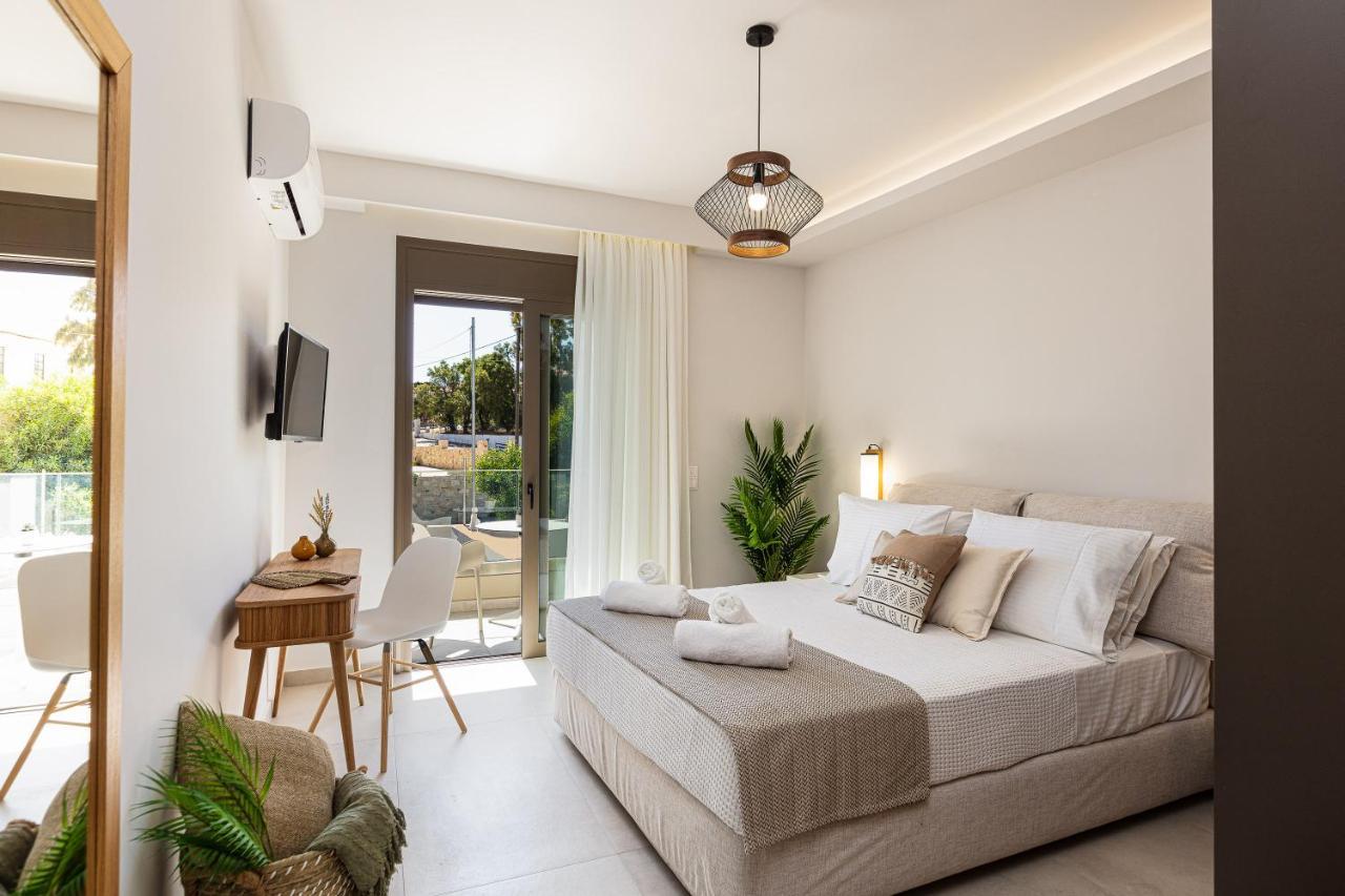 Lagoon Seabreeze Villa, Sumptuous Retreat, By Thinkvilla Pánormos المظهر الخارجي الصورة